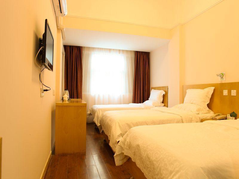 Qingdao Fu Yong Hotel Exterior photo