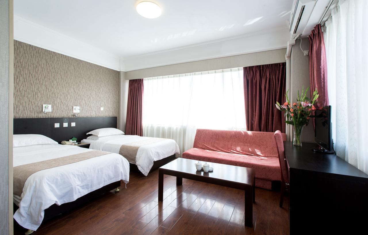 Qingdao Fu Yong Hotel Exterior photo