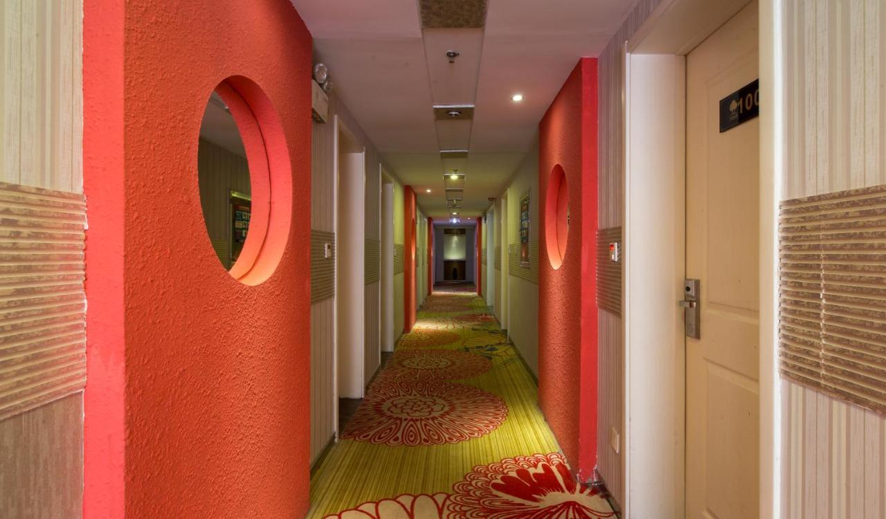 Qingdao Fu Yong Hotel Exterior photo